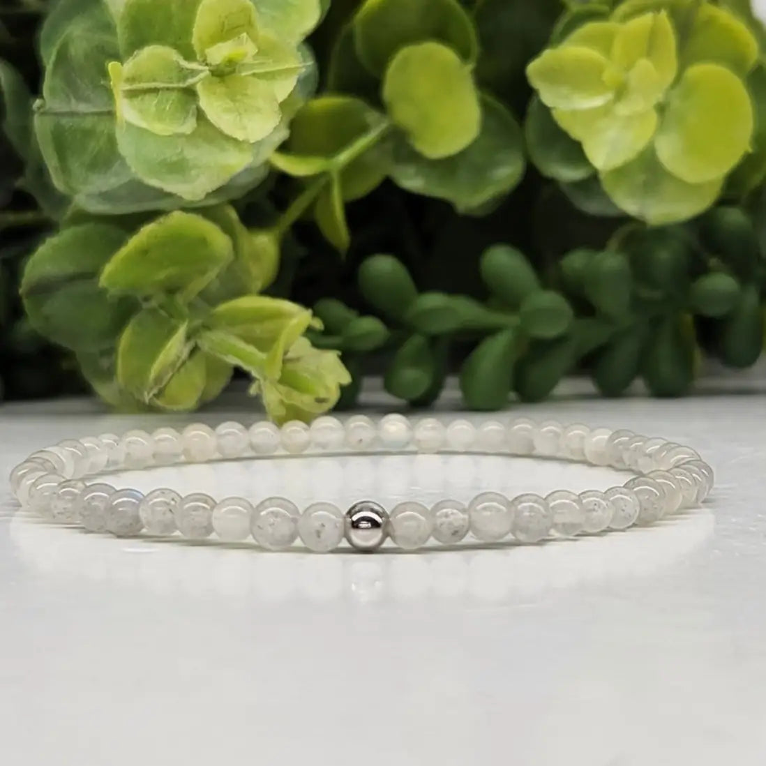4mm Labradorite Stretch Bracelet On White Back