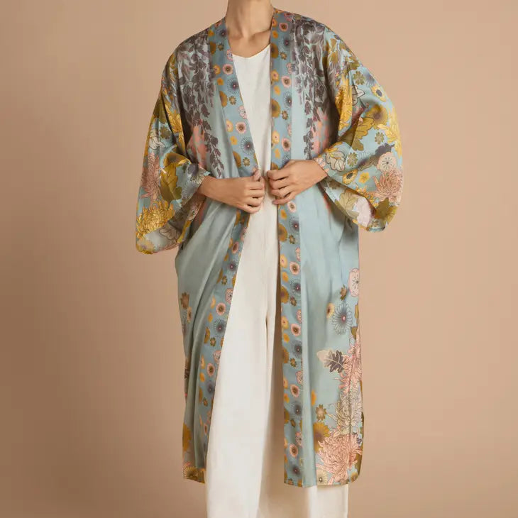Ice Trailing Wisteria Kimono Gown